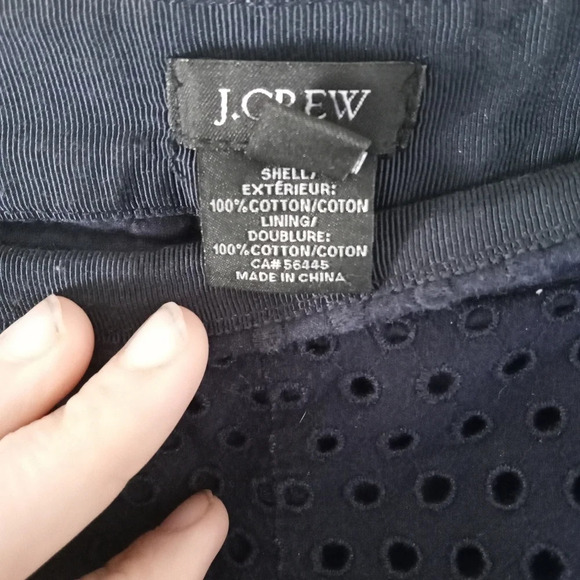 J. Crew Navy Blue Hidden Side Zip Eyelet Lined Shorts Size 8 W/ Pockets - Picture 5 of 5